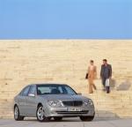Mercedes-Benz E-Class 2002 года